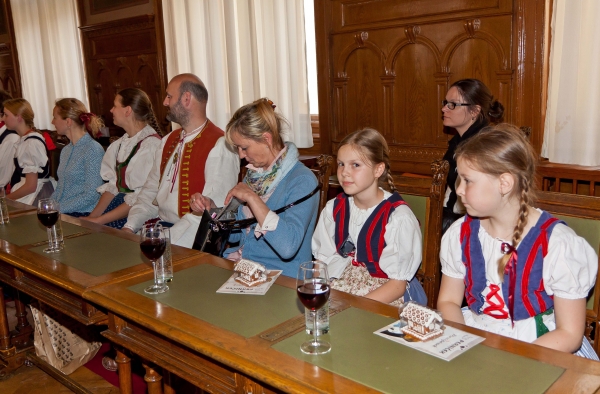 PERNŠTÝNSKÁ NOC - Přijetí na radnici