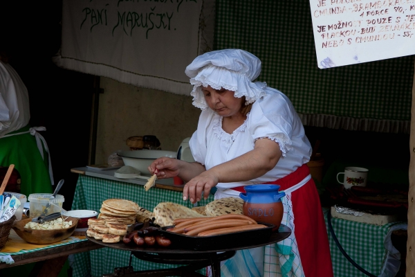 PERNŠTÝNSKÁ NOC - Stánky