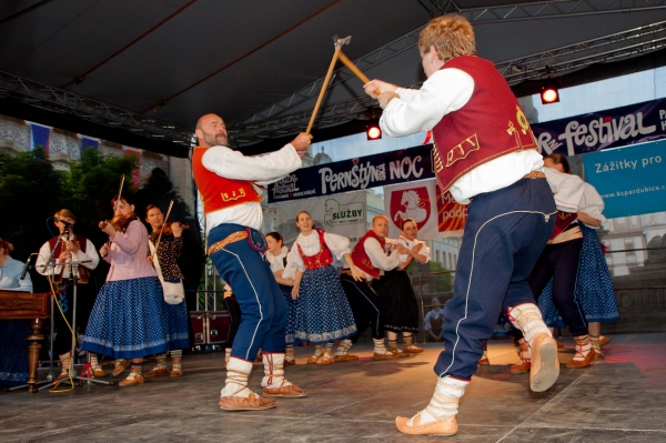 PERNŠTÝNSKÁ NOC - Vystoupení náměstí