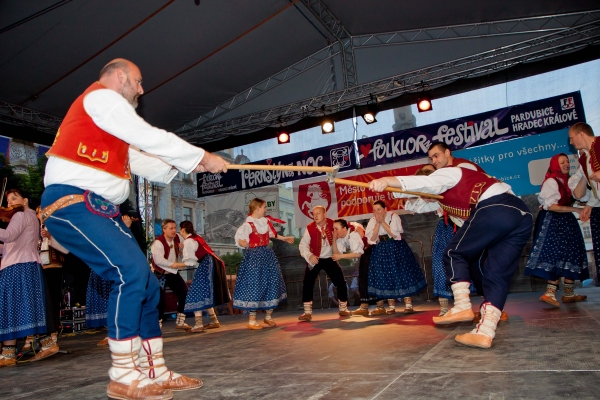 PERNŠTÝNSKÁ NOC - Vystoupení náměstí