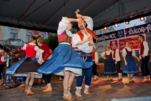 PERNŠTÝNSKÁ NOC - Vystoupení náměstí