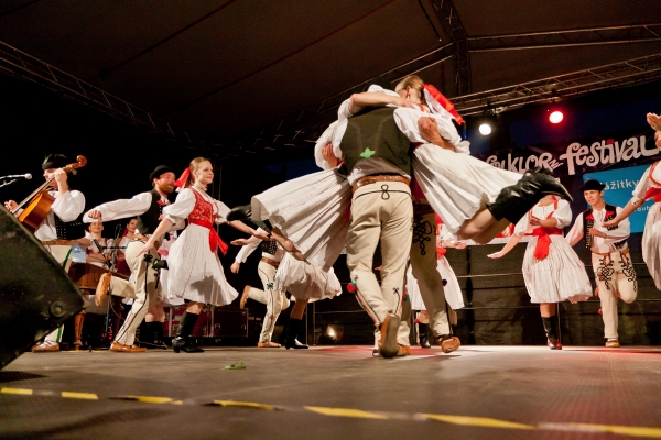 PERNŠTÝNSKÁ NOC - Vystoupení náměstí