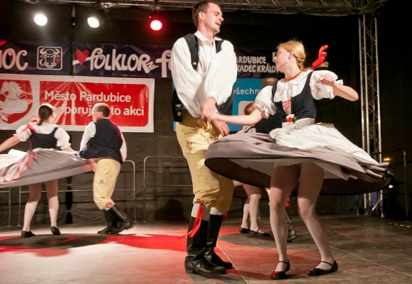 PERNŠTÝNSKÁ NOC - Vystoupení náměstí