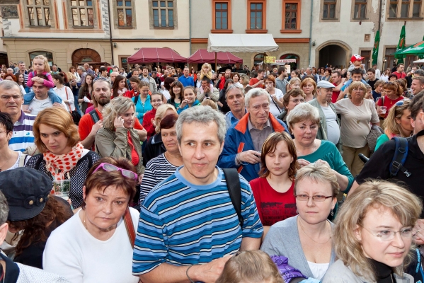 PERNŠTÝNSKÁ NOC - Zahájení