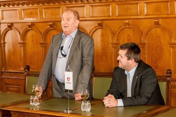 PERNŠTÝNSKÁ NOC - Přijetí na radnici PERNŠTÝNSKÁ NOC - Přijetí na radnici