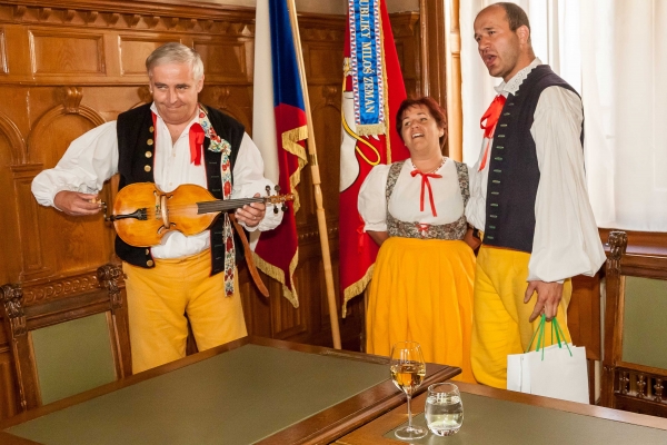 PERNŠTÝNSKÁ NOC - Přijetí na radnici