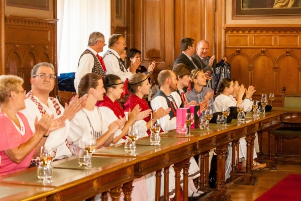 PERNŠTÝNSKÁ NOC - Přijetí na radnici PERNŠTÝNSKÁ NOC - Přijetí na radnici