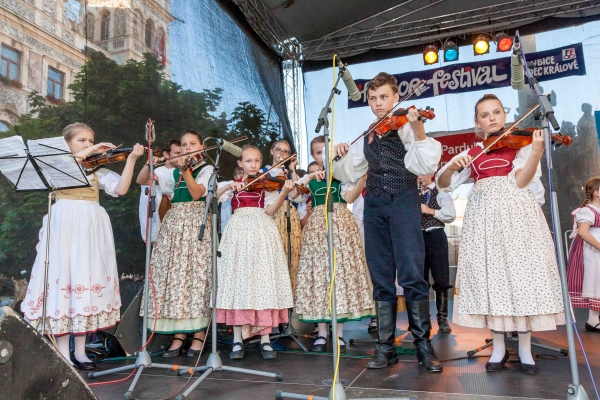 PERNŠTÝNSKÁ NOC - Vystoupení náměstí