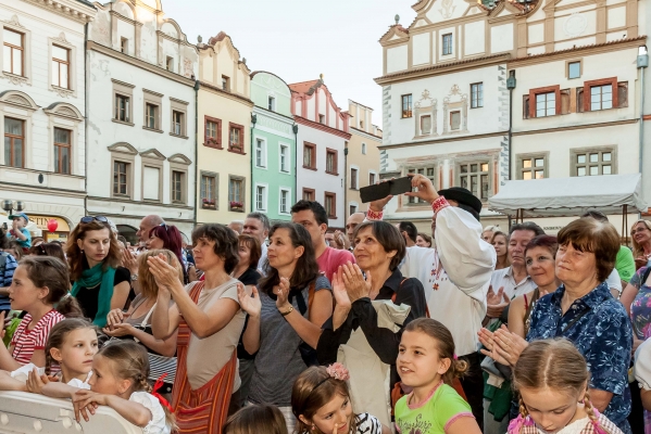 PERNŠTÝNSKÁ NOC - Vystoupení náměstí