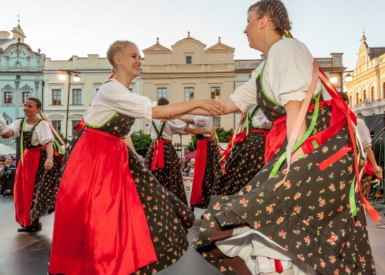 PERNŠTÝNSKÁ NOC - Vystoupení náměstí
