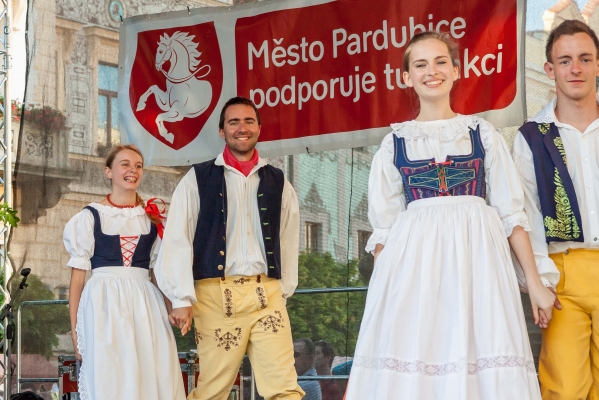 PERNŠTÝNSKÁ NOC - Zahájení PERNŠTÝNSKÁ NOC - Zahájení