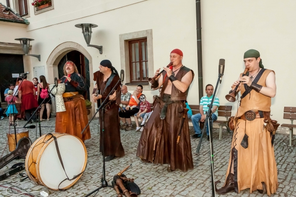 PERNŠTÝNSKÁ NOC - ZÁMEK VELKÉ NÁDVOŘÍ