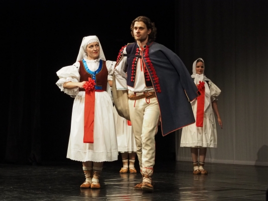 KLICPEROVO DIVADLO KLICPEROVO DIVADLO