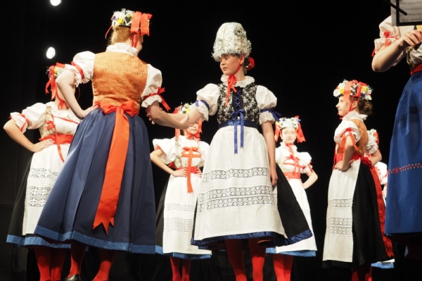 KLICPEROVO DIVADLO KLICPEROVO DIVADLO