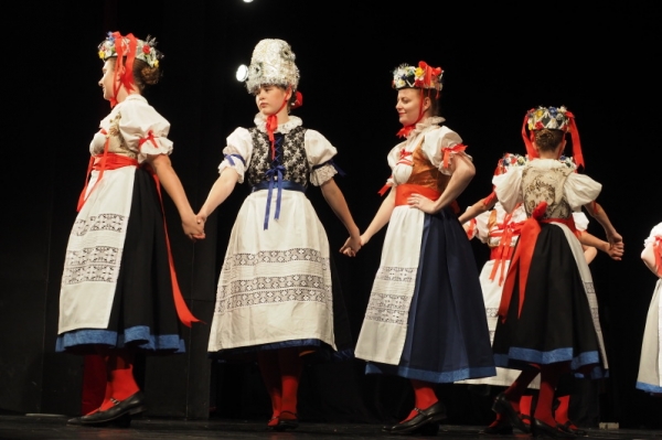KLICPEROVO DIVADLO KLICPEROVO DIVADLO