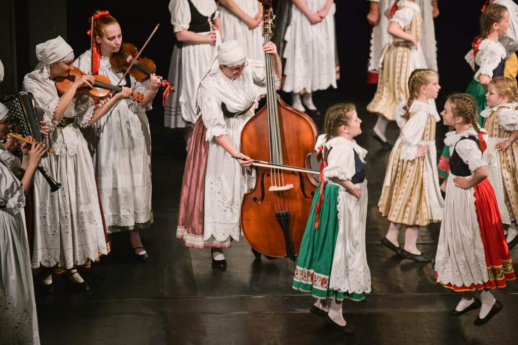 KLICPEROVO DIVADLO KLICPEROVO DIVADLO