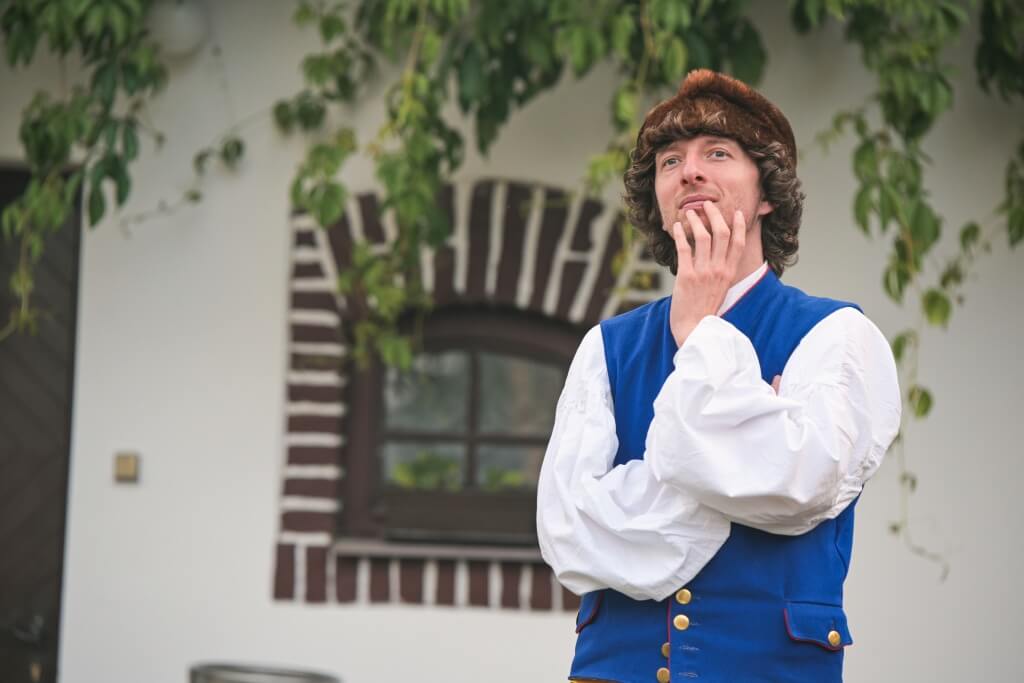 Přijďte pobejt aneb smyslů plný večer Přijďte pobejt aneb smyslů plný večer