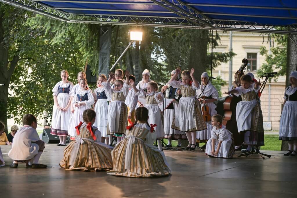 ŽIŽKOVY SADY ŽIŽKOVY SADY