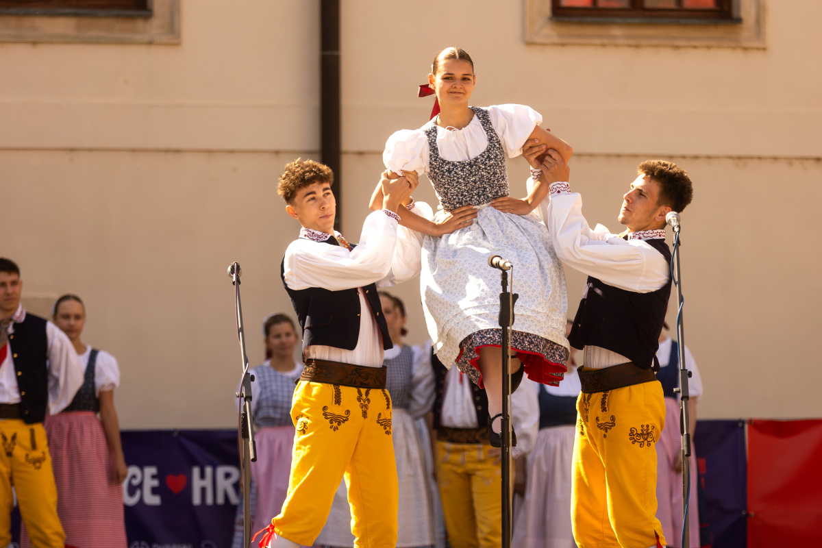 Folklórní festival Pardubice 7. 6. 2026