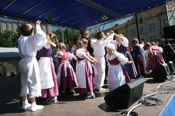 NA HRADECKÉM RYNKU NA HRADECKÉM RYNKU