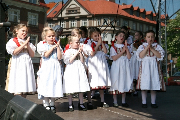 NA HRADECKÉM RYNKU