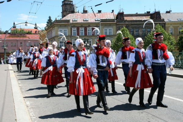 NA HRADECKÉM RYNKU