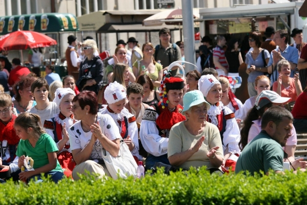 NA HRADECKÉM RYNKU NA HRADECKÉM RYNKU