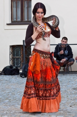 PERNŠTÝNSKÁ NOC PERNŠTÝNSKÁ NOC