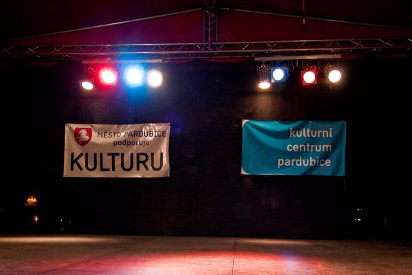 PERNŠTÝNSKÁ NOC