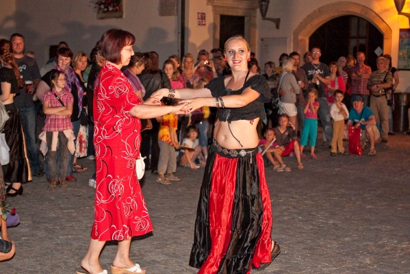 PERNŠTÝNSKÁ NOC PERNŠTÝNSKÁ NOC
