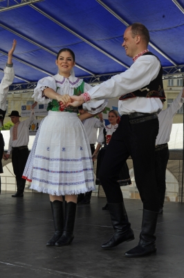 NA HRADECKÉM RYNKU NA HRADECKÉM RYNKU