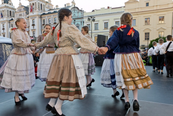 PERNŠTÝNSKÁ NOC - Vystoupení náměstí