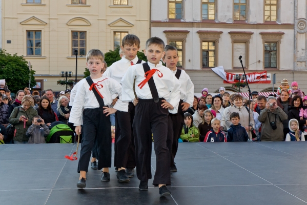 PERNŠTÝNSKÁ NOC - Vystoupení náměstí