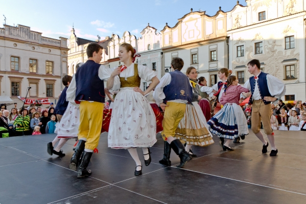 PERNŠTÝNSKÁ NOC - Vystoupení náměstí