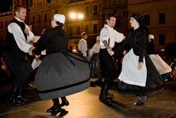 PERNŠTÝNSKÁ NOC - Vystoupení náměstí