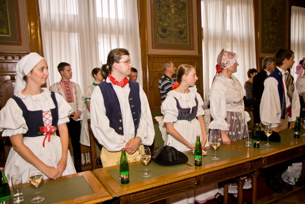 PERNŠTÝNSKÁ NOC - Přijetí na radnici