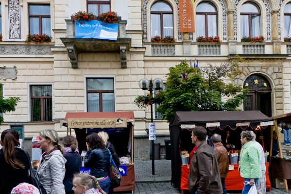 PERNŠTÝNSKÁ NOC - Stánky