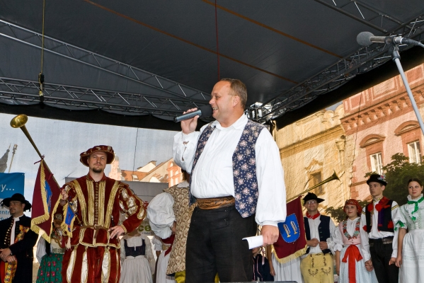 PERNŠTÝNSKÁ NOC - Zahájení PERNŠTÝNSKÁ NOC - Zahájení