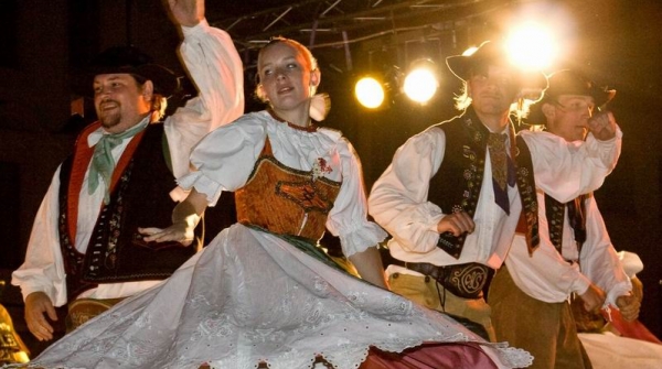 PERNŠTÝNSKÁ NOC